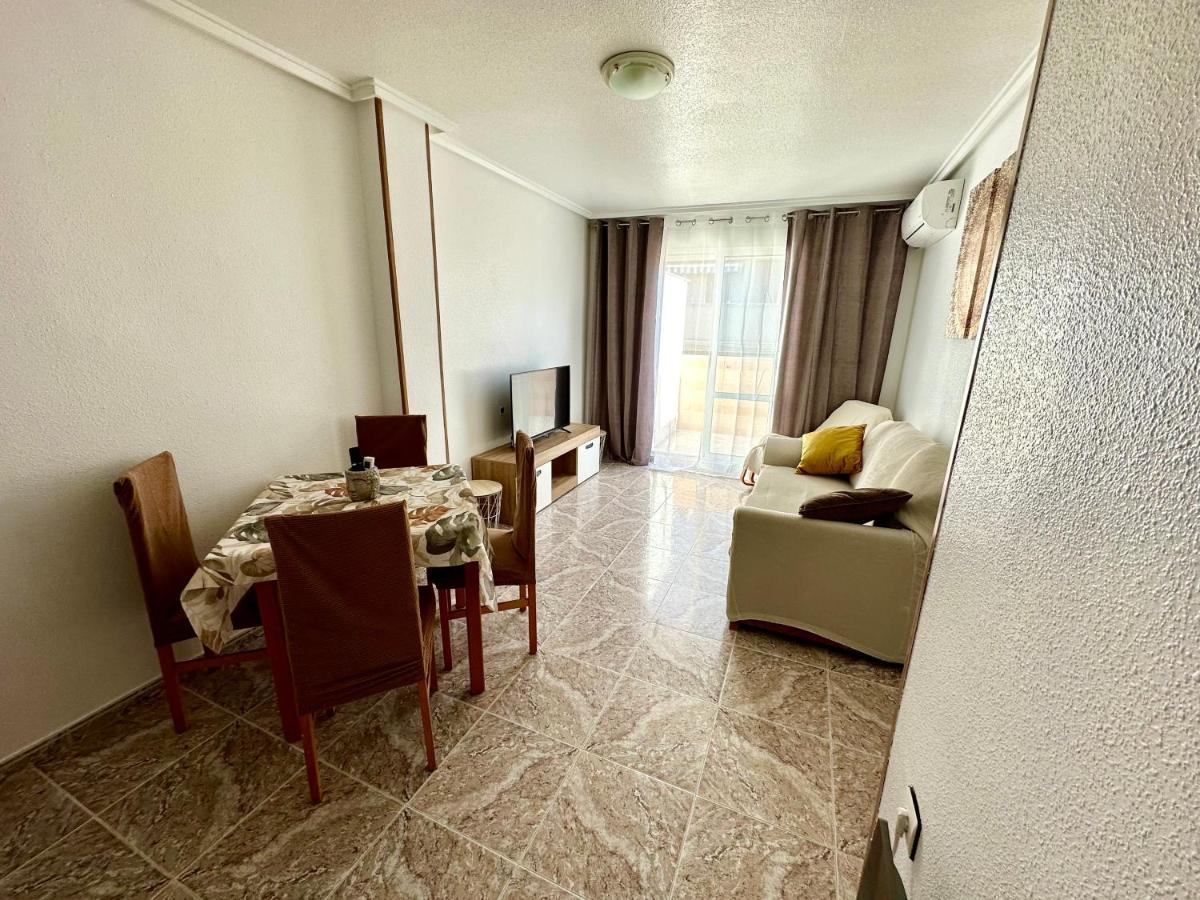 Appartement Rafal à Torrevieja Extérieur photo
