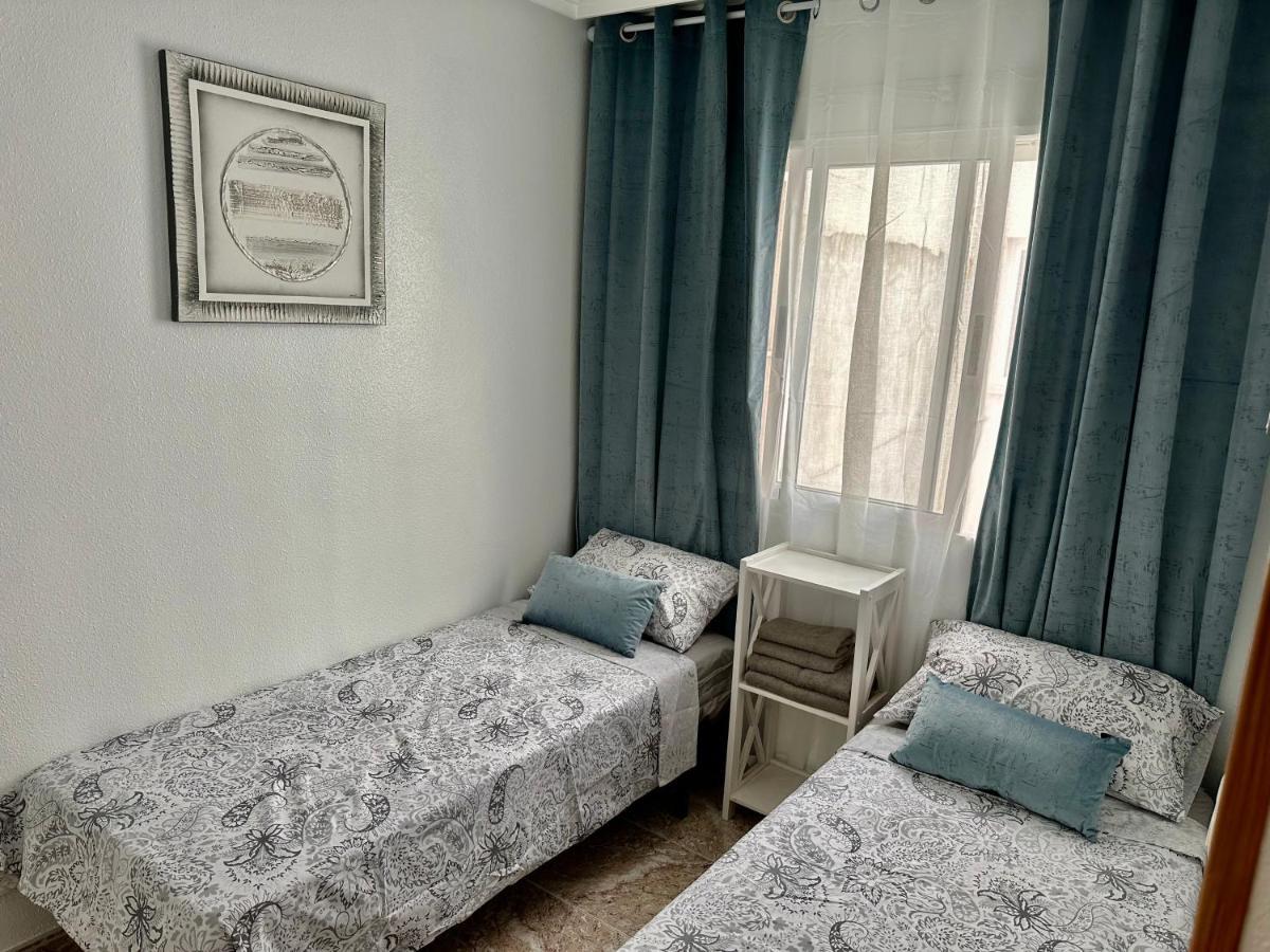 Appartement Rafal à Torrevieja Extérieur photo