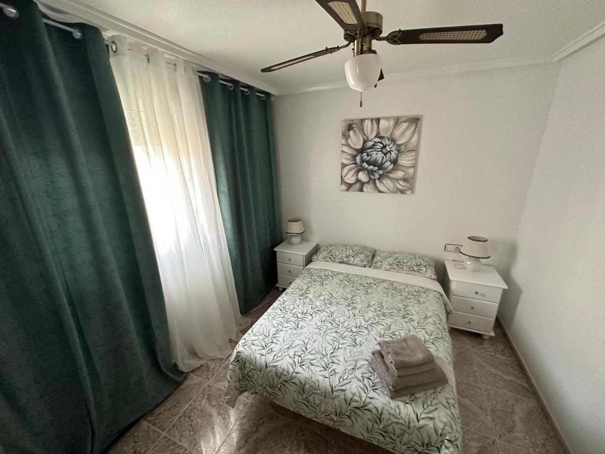Appartement Rafal à Torrevieja Extérieur photo